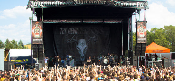 Peavey Versarray Sound System Rocks Mayhem Tour