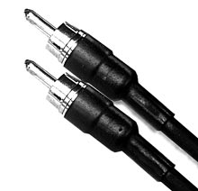 Peavey-5-Ft-RCARCA-Cable-1.jpg